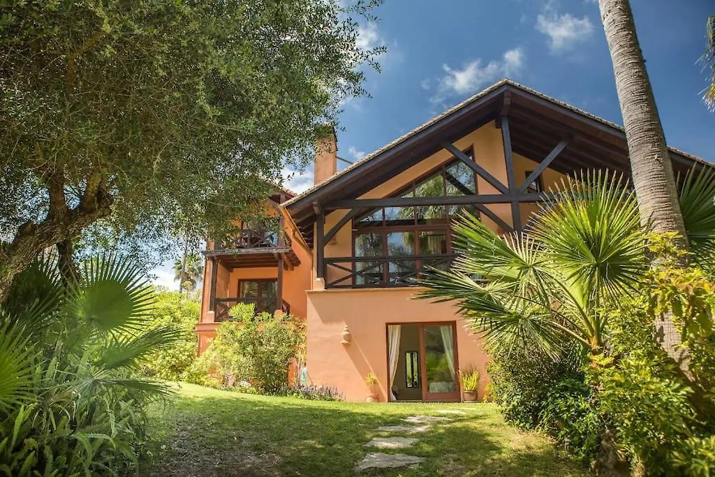 Exotic Tropical Villa W/ Large Pool In Sotogrande! San Roque  San Roque (Andalucia)